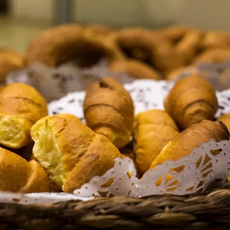 Szálloda Davitel - Tobacco 4*