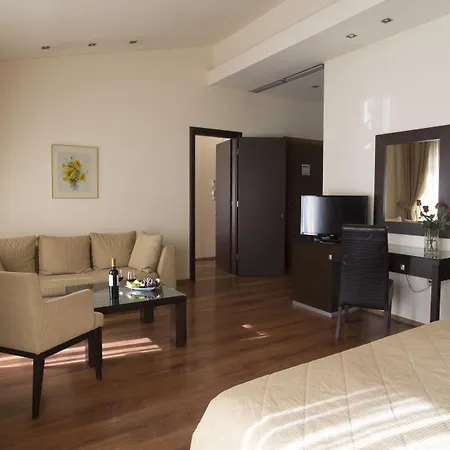 Davitel - Tobacco 4*