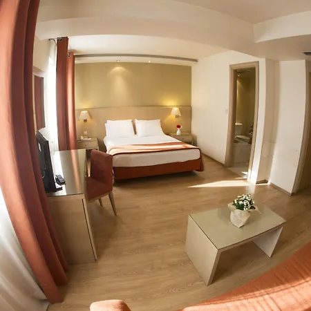 Szálloda Davitel - Tobacco 4*