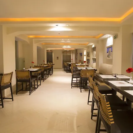 Davitel - Tobacco Szálloda