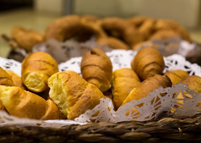 Hotel Davitel - Tobacco 4*