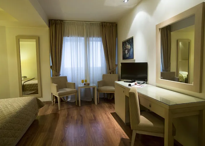 Davitel - Tobacco Hotel