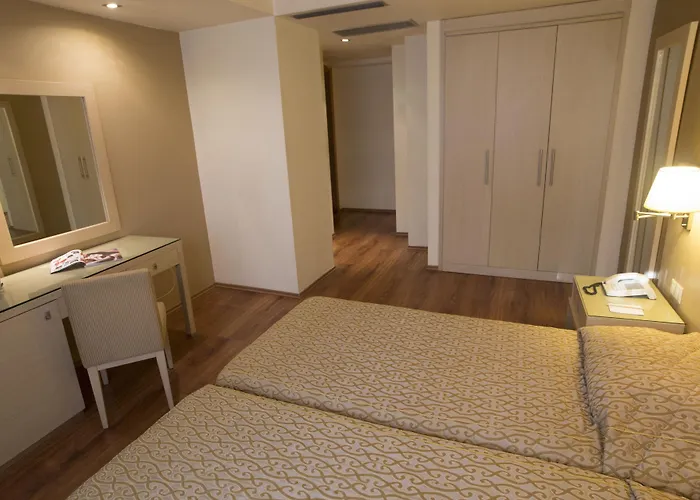 Hotel Davitel - Tobacco