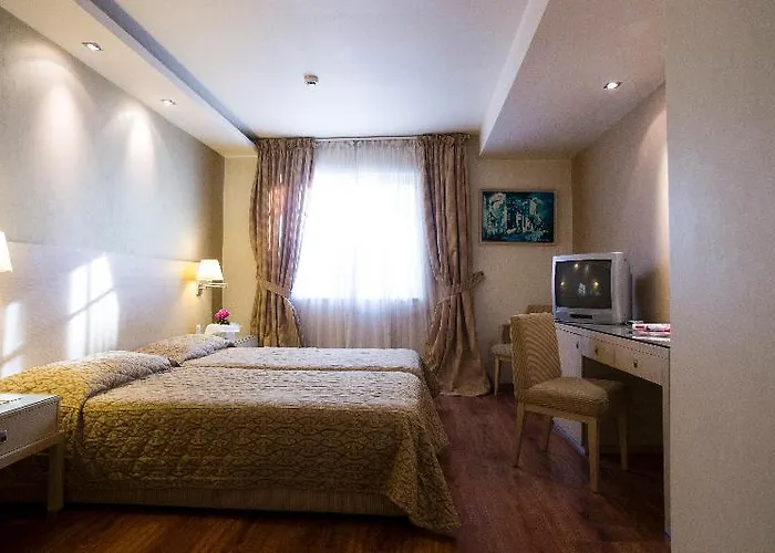 Davitel - Tobacco Hotel 4*